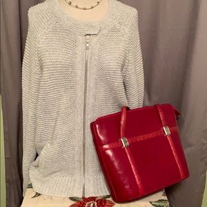 Old Navy Gray knit sweater